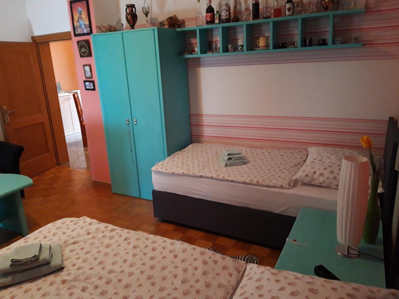 Guest House Sv. Nikola Dugo Selo エクステリア 写真