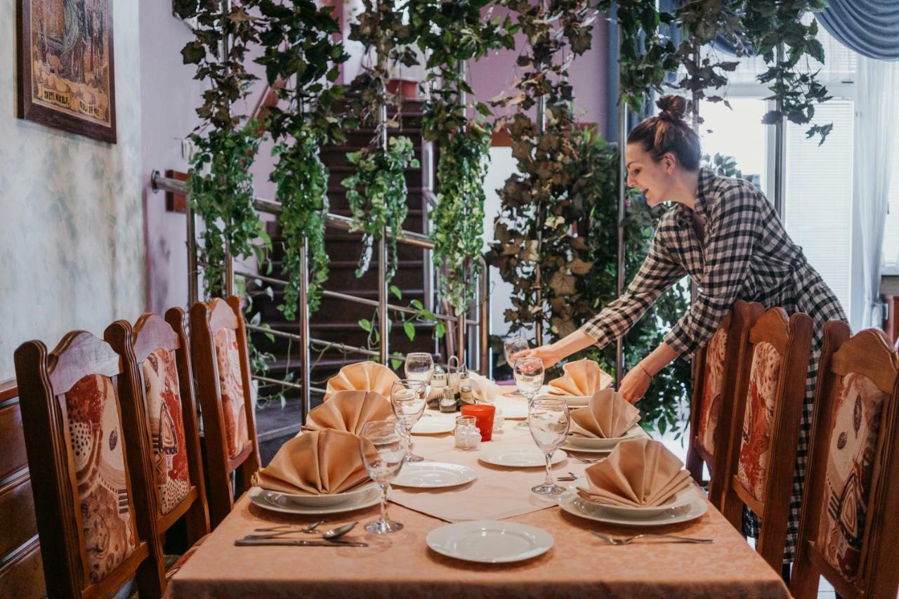 Guest House Sv. Nikola Dugo Selo エクステリア 写真