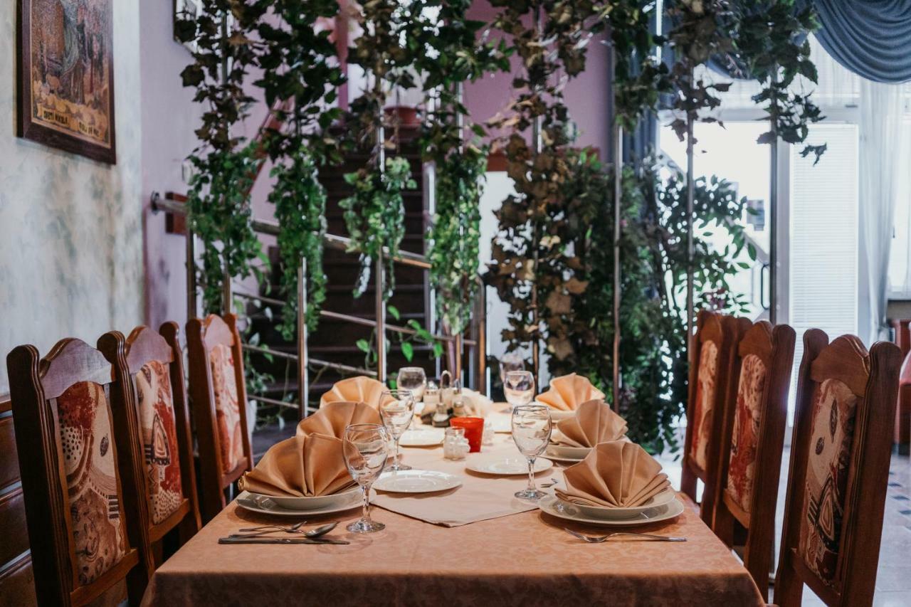 Guest House Sv. Nikola Dugo Selo エクステリア 写真